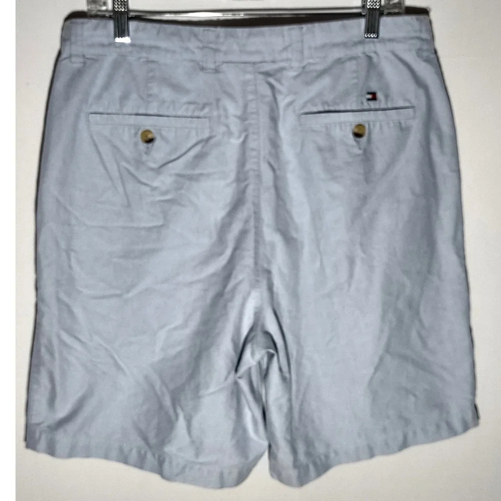 Vintage Tommy Hilfiger Mens Pleated Chino Shorts Light Blue MAS-GIL 2001 Size 34